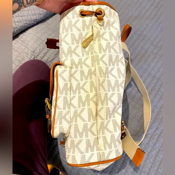 Michael Kors vintage backpack - Picture 14 of 16